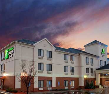 Holiday Inn Express Suites Liberty KS
