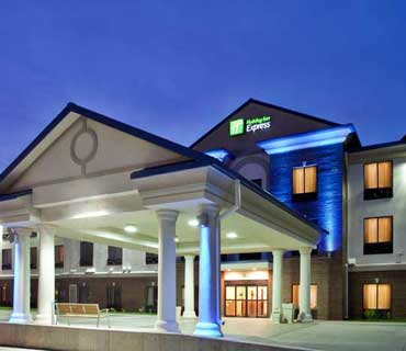 Holiday Inn Express and Suites McPherson KS