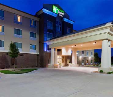 Holiday Inn Express and Suites Salina KS